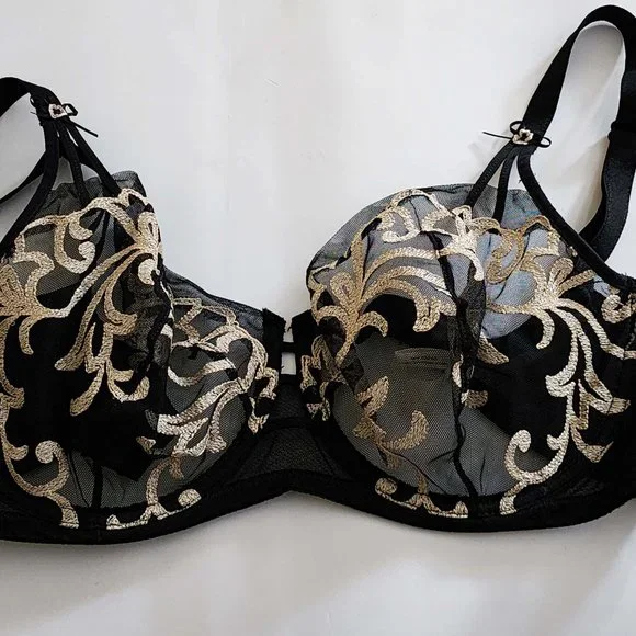 Vintage Felina Lace Embroidered Bra